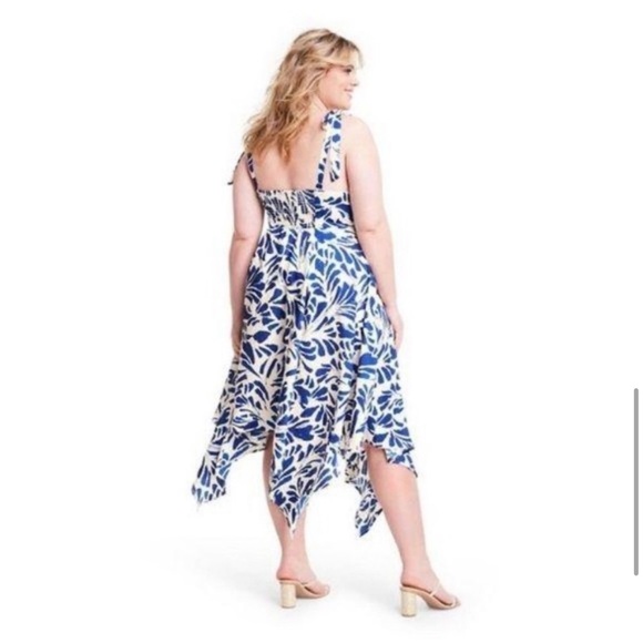 NEW Alexis Blue Botanical Asymmetrical Hem Designer Dress Size 1X - Picture 3 of 11